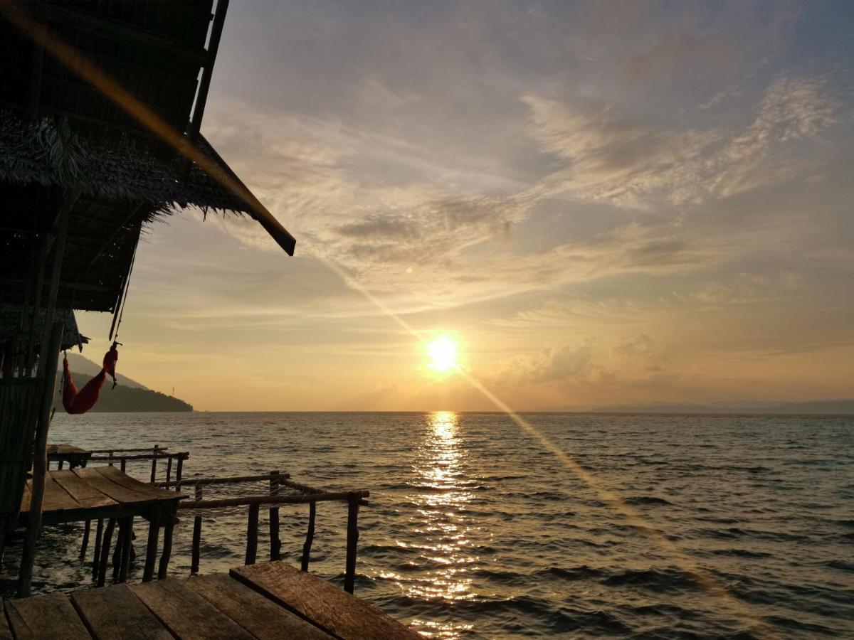 Kri Raja Ampat Bungalows Exterior photo