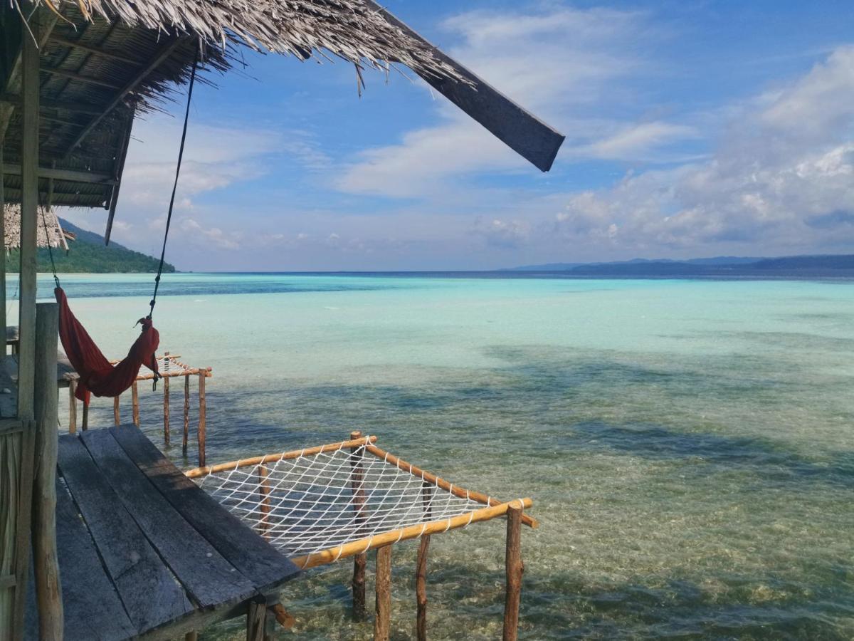 Kri Raja Ampat Bungalows Exterior photo