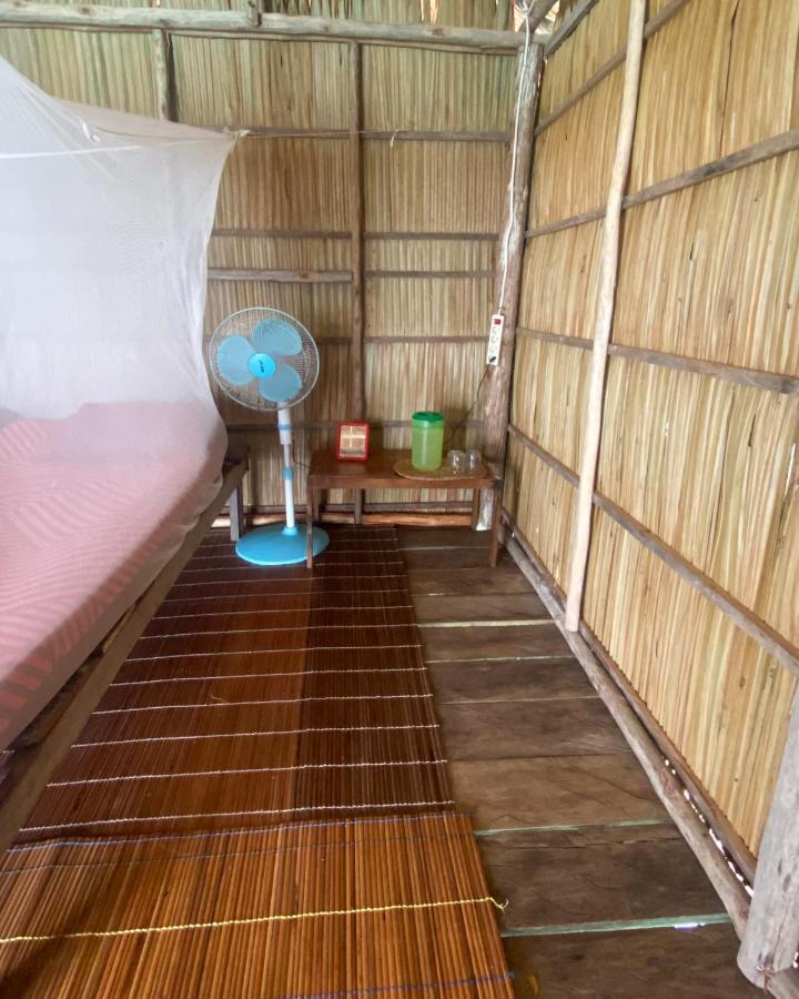 Kri Raja Ampat Bungalows Exterior photo