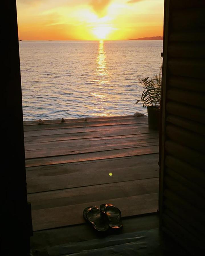 Kri Raja Ampat Bungalows Exterior photo